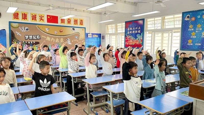 ���c�и���С�W(xu��)�_(k��i)չһ�꼉(j��)�(du��)ǰ����