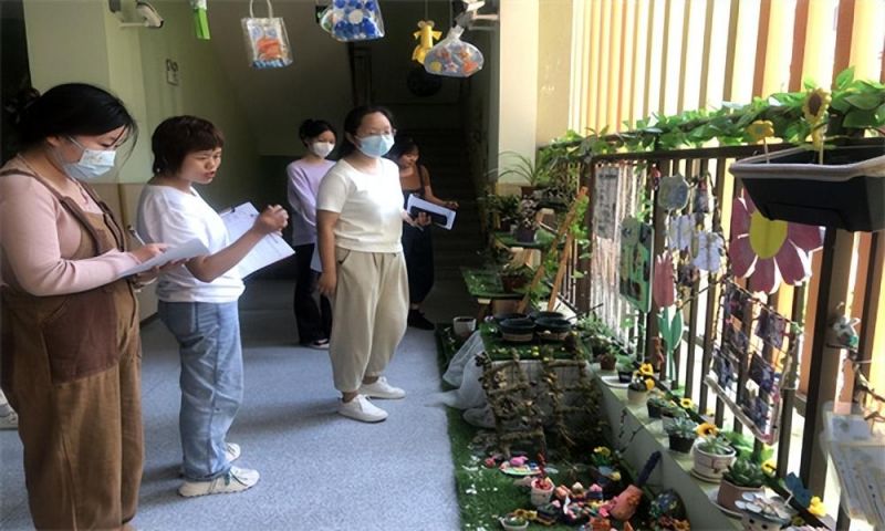 �Ϸ�����Ϫ�����׃��@�_չ���}����ֲ����u(p��ng)�Ȼ��(d��ng)