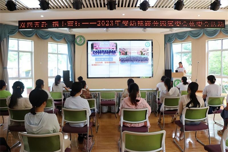 �Ϸ��а��c·�׃��@�������F(tu��n)����ֈ@���p�򱼸� �y��ǰ��