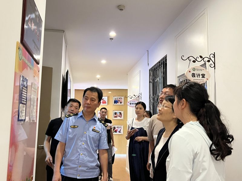 �Ϸ��а��c·�׃��@�������F����֮��ֈ@ӭ��ʳƷ��ȫ��헙z��