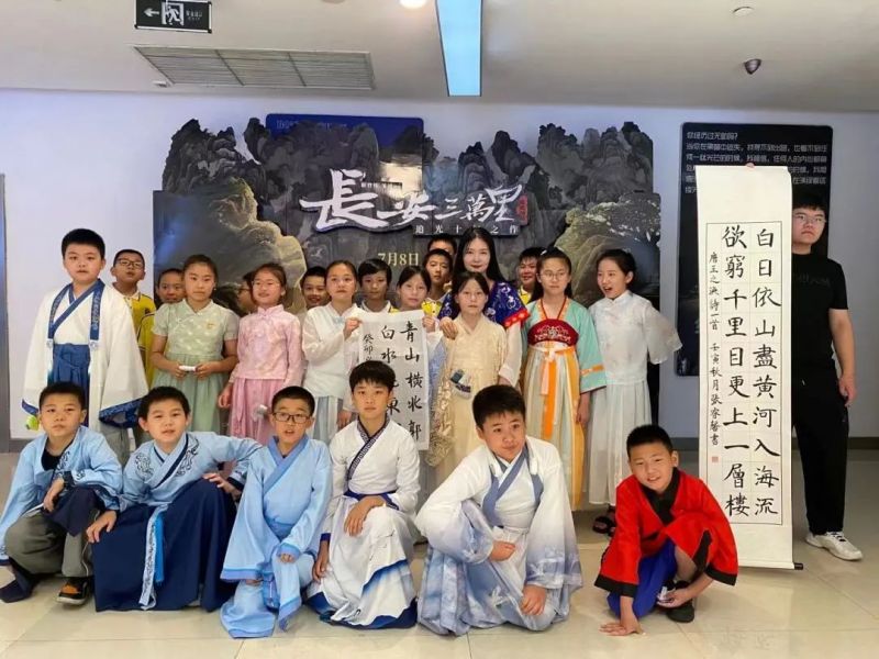 �����չŽ� ��·���f����Ϸ�����С�۴�·У�^(q��)�ģ�2������^���L�����f��и�