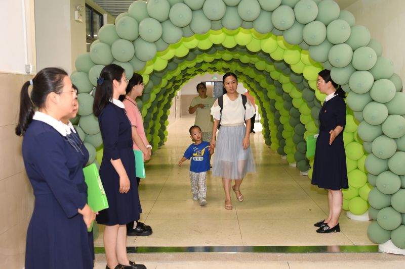 �Ϸ��а��׽������F���_2023���＾�С�С���������L��