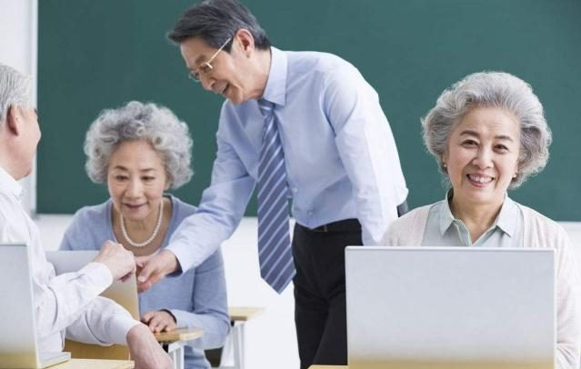 δ�����ꌢ��12�f�y�g�̎����c�̌W(xu��)