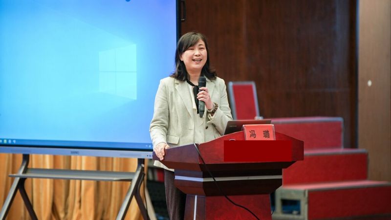 �潻��   �憢�l  ���ի@  �ڶ���С�W�Z�����n�������^Ħ��ӑ���A�M��Ļ