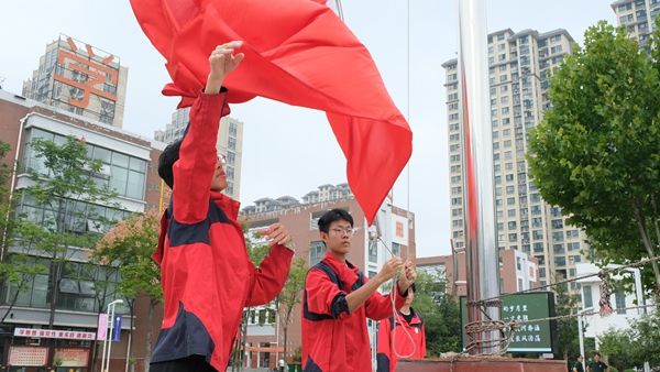 �W�\��܊���MУ�@������܊���L֮·