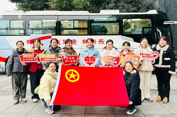 �Ϸ��а��c·�׃��@�������F�h���F�̎��e�O���ӟo���IѪ���