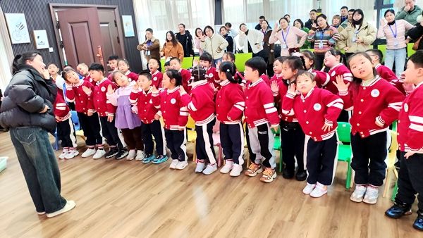 ʯ������׃��@��׌����ؓ��ǰ�У���ꖶ���