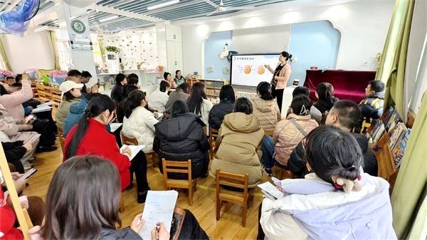 �Ϸ��а��c·�׃��@�������F���@���_2025�괺���W�ڼ��L��