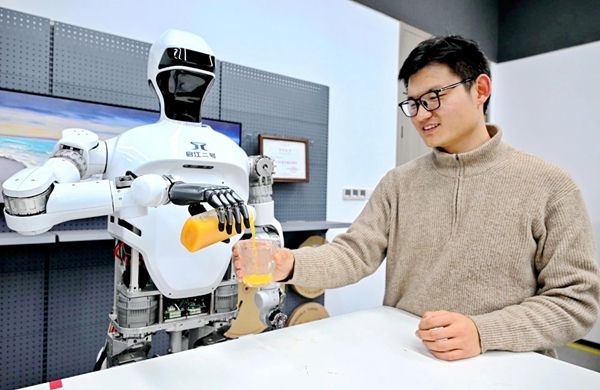 �˹�����ͨ�R�n ȫ�����M���ո�У