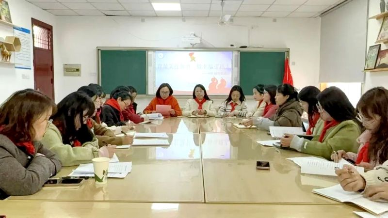 ���c·����С�W(xu��)���������t�I(l��ng)�������Ҹ���·��