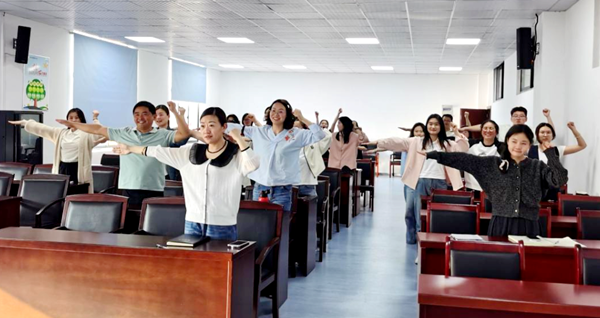 �Ϸʎ�����С�������F�L�S��У����Փ���`�p��  �����w���n�ø���