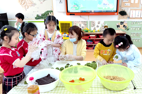 �����׃��@�_չ������ϵ�����}����