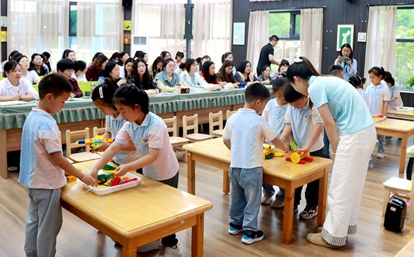 ̫���h53λ���ʡ��@�L���Lʯ������׃��@