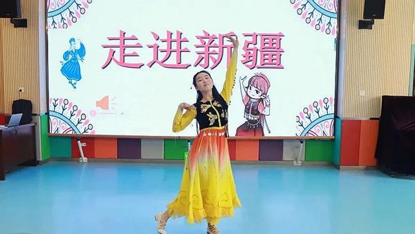 �����׃��@�څ^�½̎��R���n��չ�L��