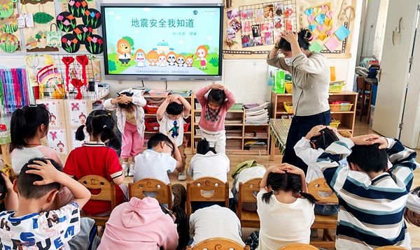 ʯ������׃��@����ȫ������(n��i)�����ģ���(y��ng)�������⻯����