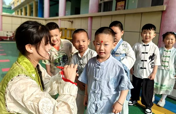 ʯ������׃��@�_չ���繝�H�ӂ��y�Ļ��w�