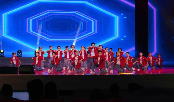 ʯ������׃��@�s�@���c�С���һ���ك���ˇ�{�ݶ��Ȫ�