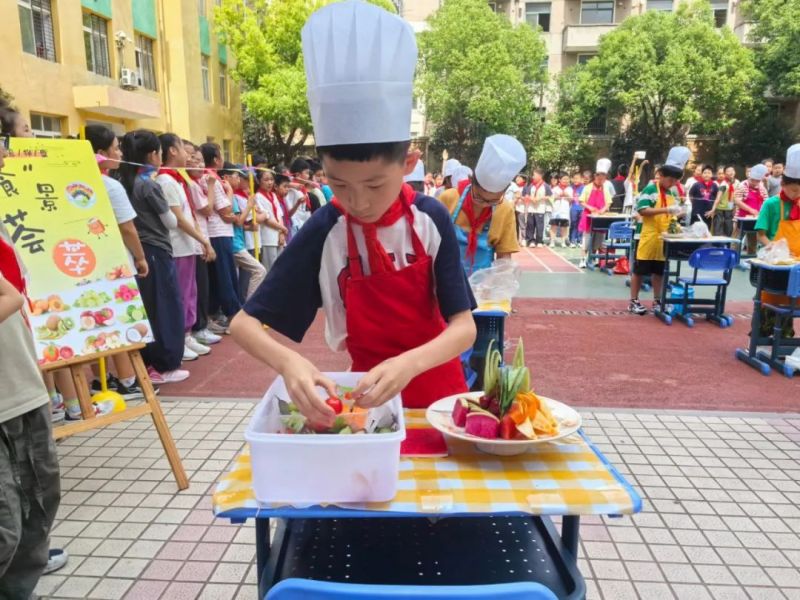 ���c·����С�W(xu��)���ڄӄ�(chu��ng)������ ���`�������L