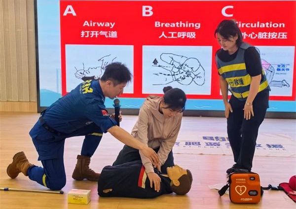 �Ϸ��а��c·�׃��@�������F(tu��n)ӭ��·�ֈ@���{(l��n)��������������o(h��)����