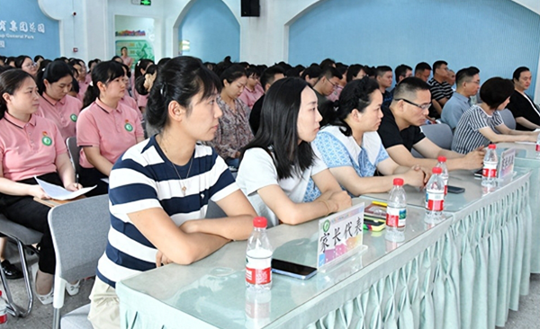 �Ϸ��а��׽������F���_�����u�h�I���ɲ��߈@�L�k�W����M���