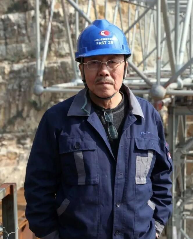 �˽̰��Z�Ľ̲�����һƪ�n�ģ��¾��@λ����ġ�׷�ǡ���