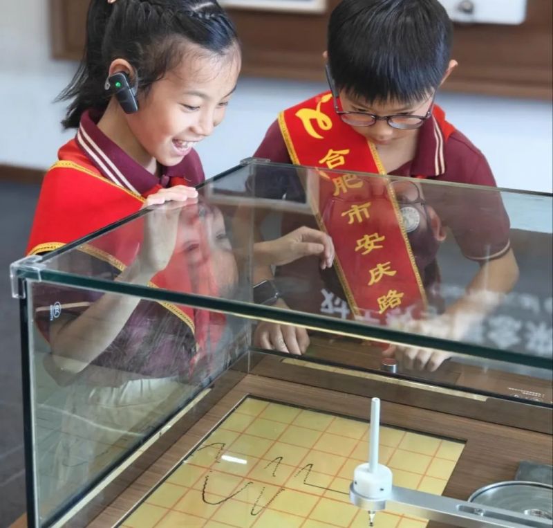 �Ϸ��а��c·����С�W(xu��)��̽�vʷӡӛ ���ƌW(xu��)��(m��ng)��