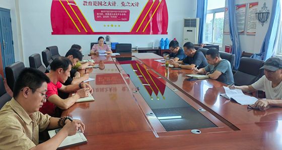 ʮ�����ČWУ���_�C�ϽM���Е��h