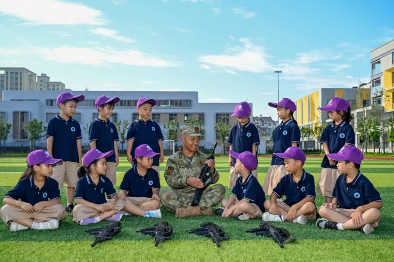 ���c·����С�W���\У�^�_չ����һ�ˡ����}�����������