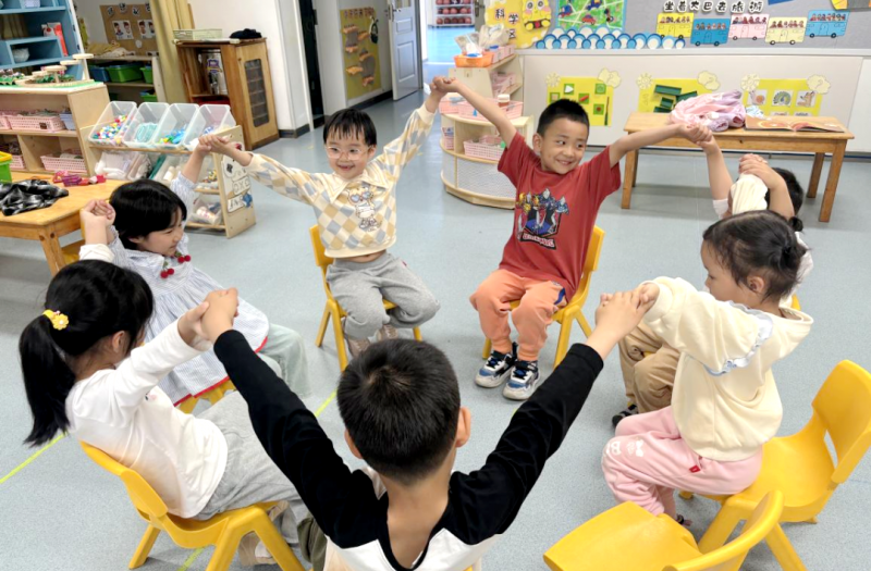 �Ϸ����F��·�׃��@�����ںϴٰlչ ���g�ӕrů����