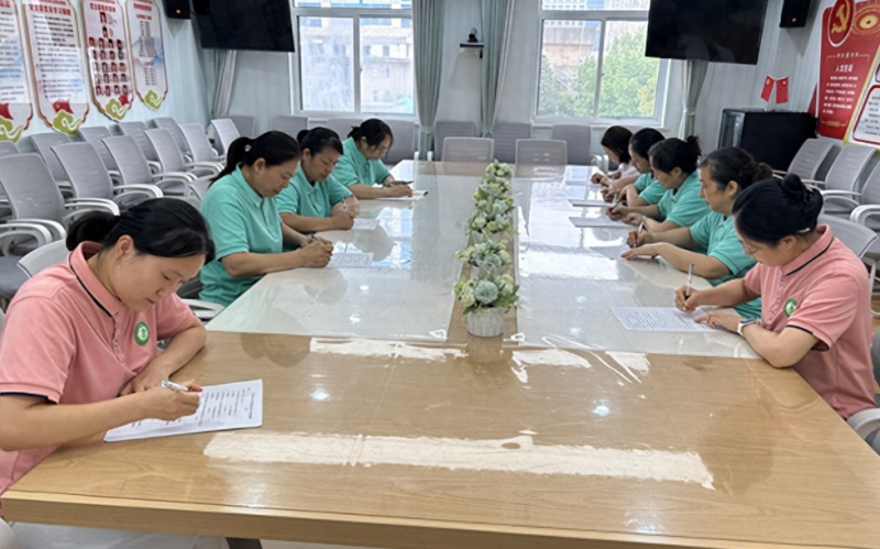 �Ϸ��а��c·�׃��@�������F���@��Ҏ(gu��)��ʳ�ò��� ����ʳƷ��ȫ