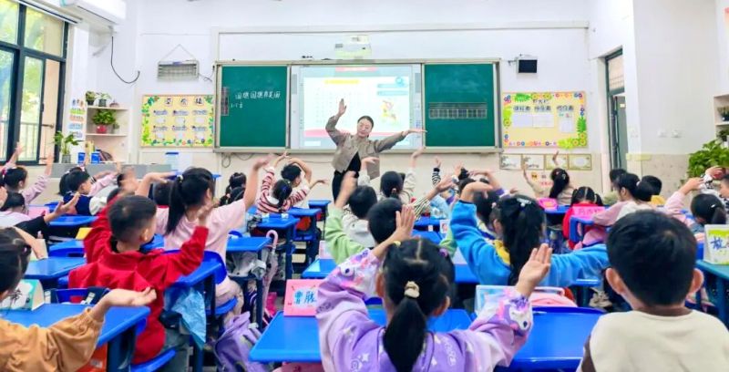 �Ϸ��а��c·����С�W�������F�_չ���M�̎������T �n�����