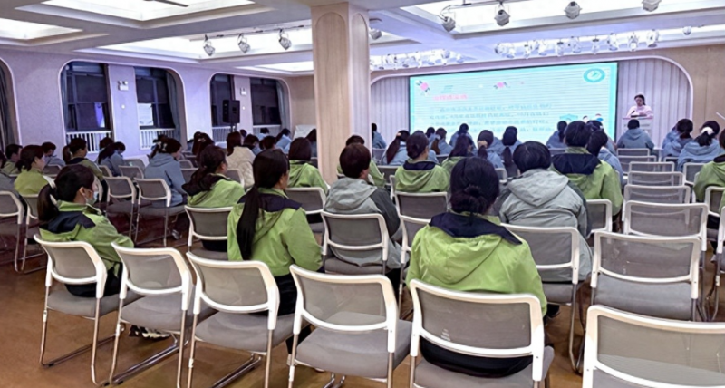 �Ϸ��а��c·�׃��@ӭ��·�ֈ@�����ν������������o�׃����L