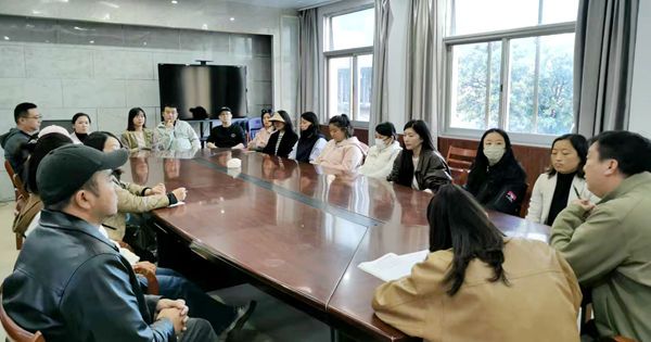 ����С�W����Ԓ���p�p���ں���  ���۹��R�ٳ��L