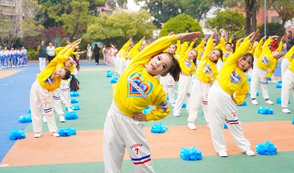 ����С�W(xu��)�w����(ji��)���o�Ԇ��ǣ����Խ��w