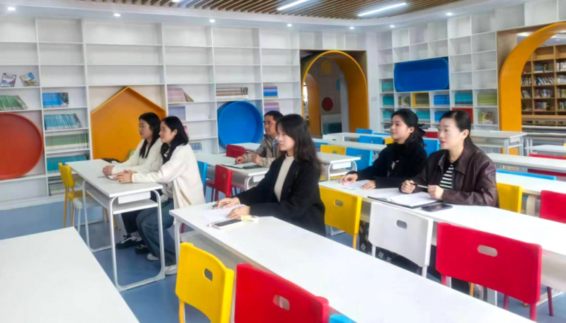 �Ϸʎ�����С�L�S��У�e���n�}�о����ڈ���