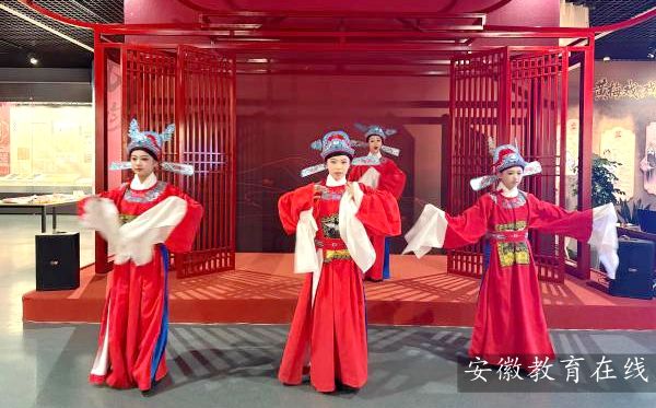 ������������z���С������c���ЈA���^��У�W���_չ���z�Ļ�̽�����