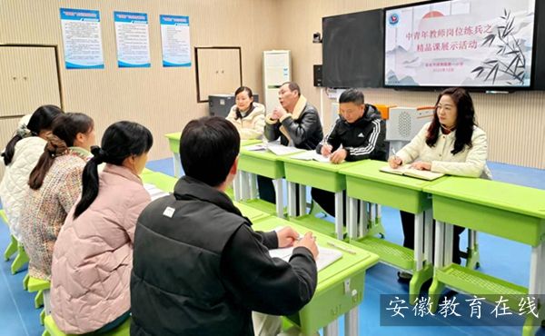 ��·��һС�W����λ�����������n�����x�ܽ̎�Ԓ���L