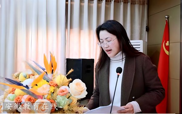 ʮ�����ČW(xu��)У�̎����l(w��i)�A������Փ������������(l��)��ڵ��� ���ľ`���A