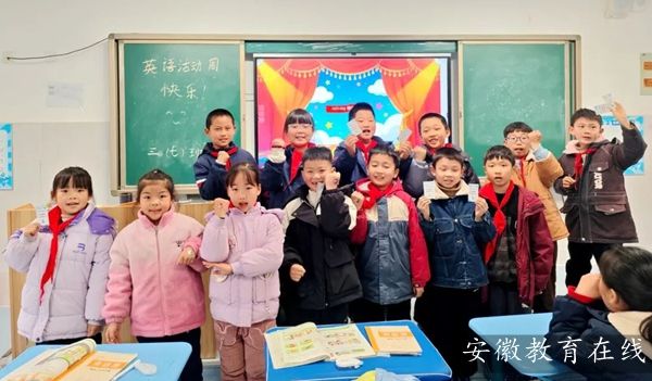 �Ϸʎ�����С�������F�L�S��У��Fun English Week��ȫ���o��