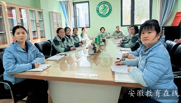 �Ϸ��а��c·�׃��@����֮��ֈ@����ِ�پ������ܱ����x����ͯ��