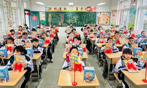 �R��ɽ�л�ɽ�^�������ġ��Єӣ����往���o�磬�_�W��һ�n�o���������L